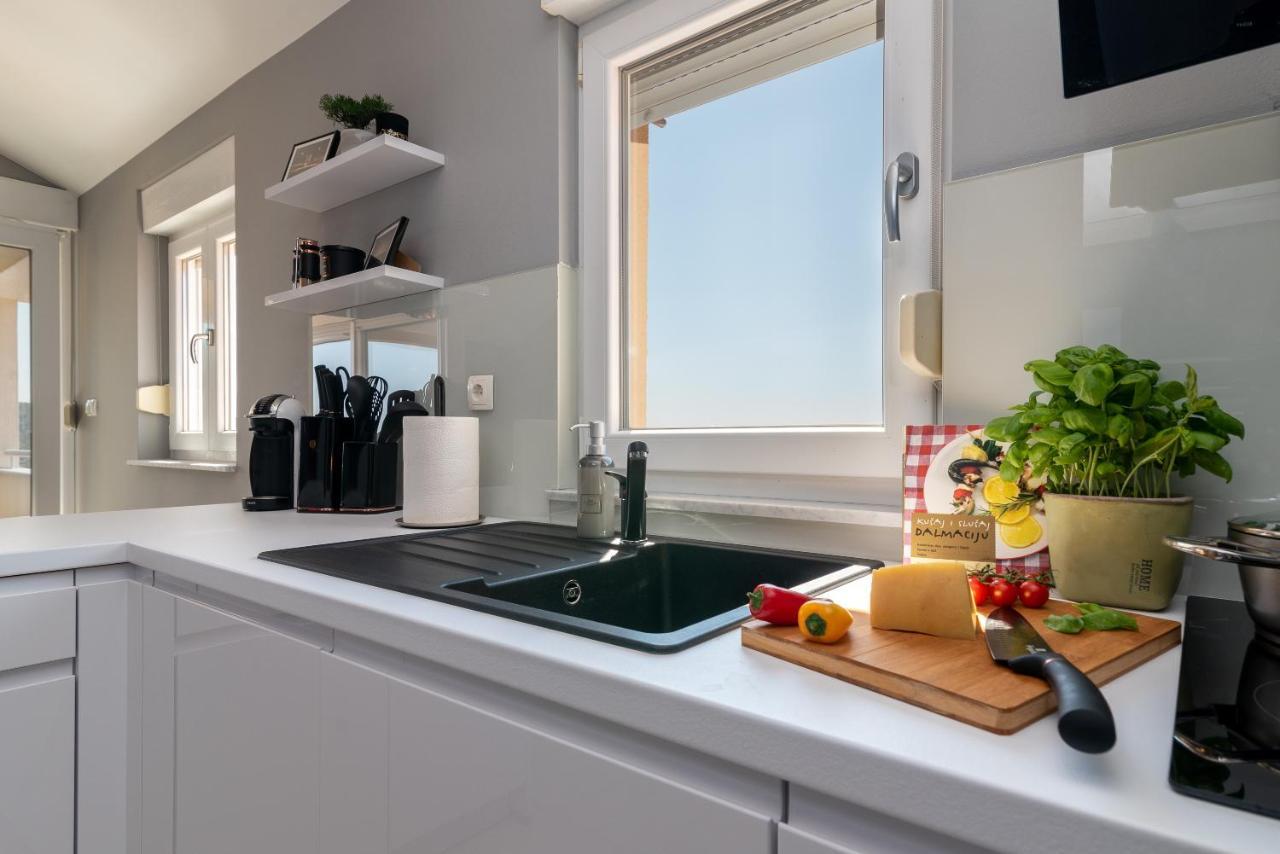 Apartment No. 8 トロギール エクステリア 写真